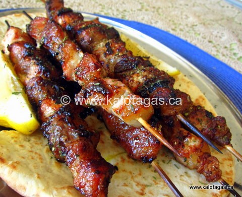 Souvlaki (Σουβλάκι) - KALOFAGAS | GREEK FOOD & BEYOND